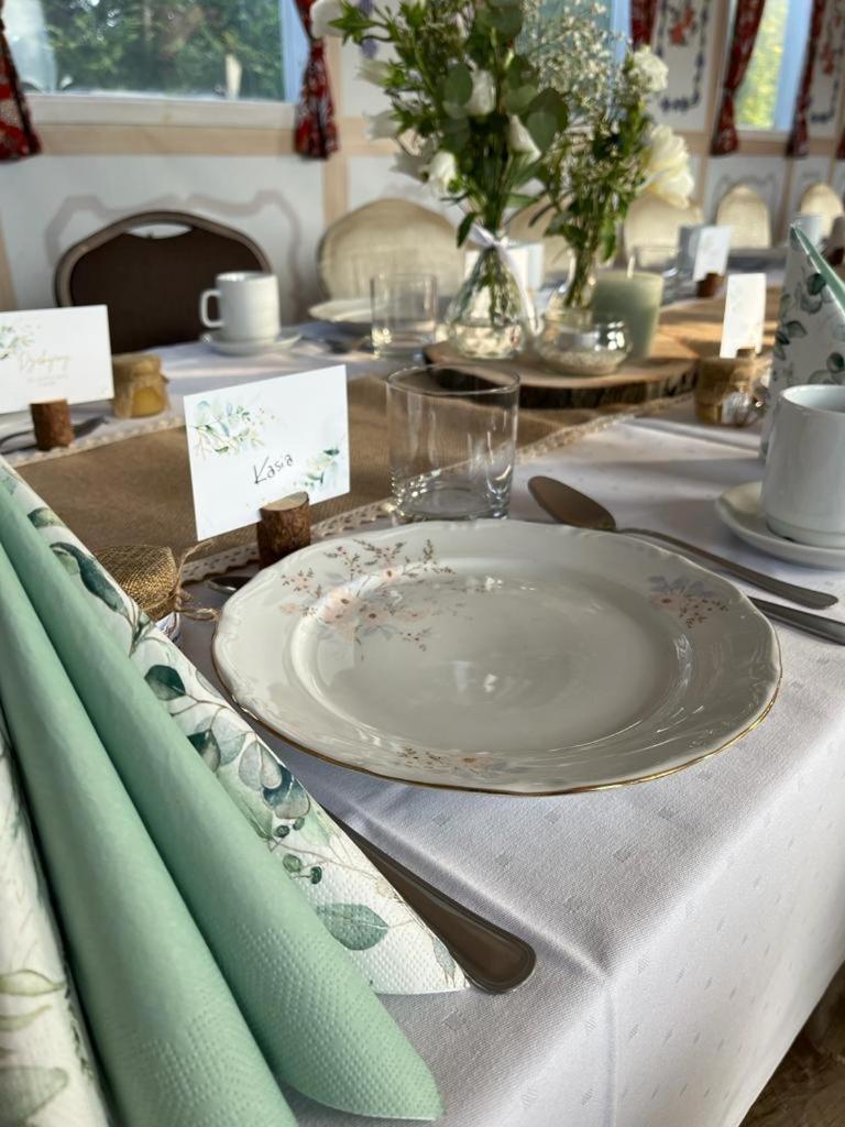 Noclegi I Restauracja Zodiak Szalsza Extérieur photo
