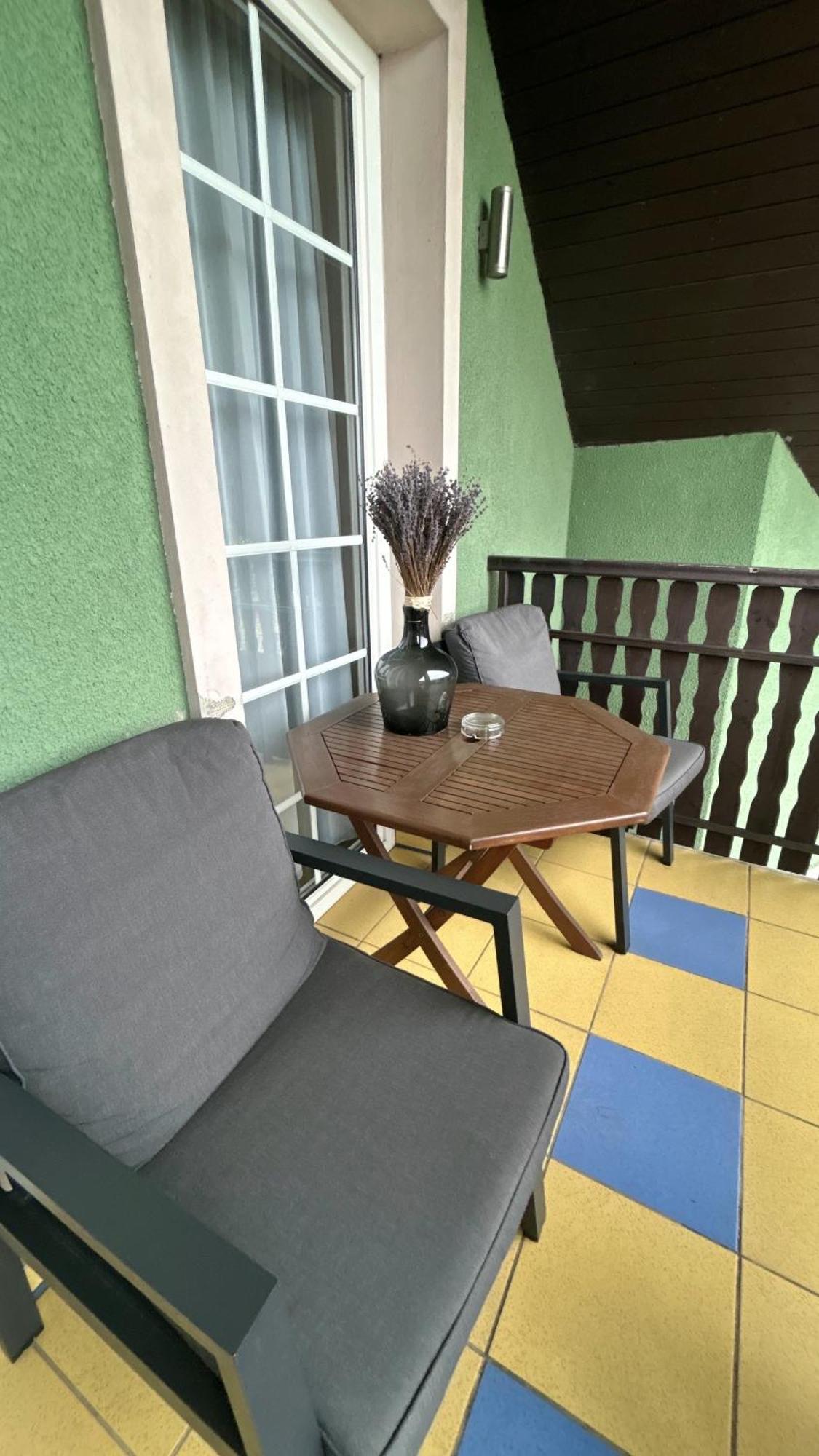 Noclegi I Restauracja Zodiak Szalsza Extérieur photo
